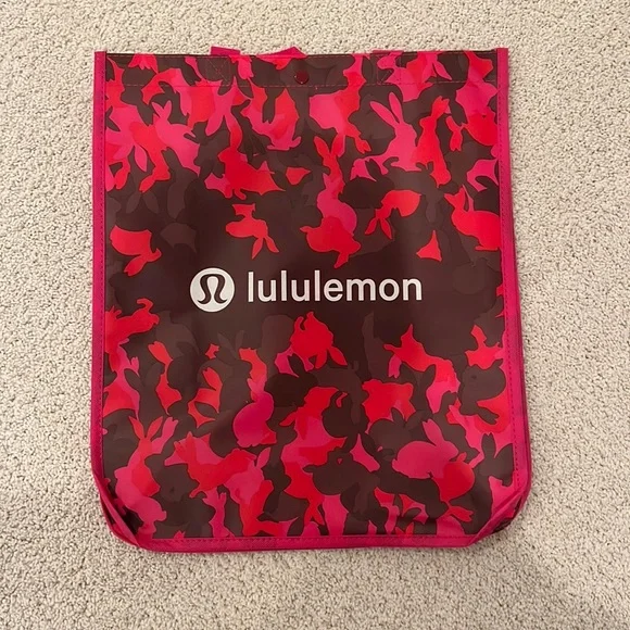 lululemon sports bag Amazon.com: Lululemon 20th Anniversary Small Reusable Tote Carryall Gym Bag  (B0858Y2GJ8) : Clothing, Shoes & Jewelry